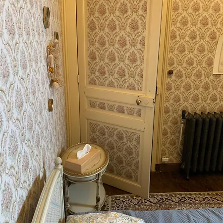 Chateau De La Franceule - La Petite Janzé